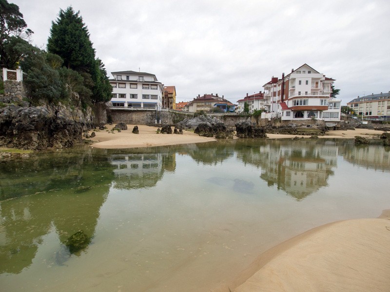 Playa El Cándano, Arnuero, Cantabria / Fuente: mapama.gob.es