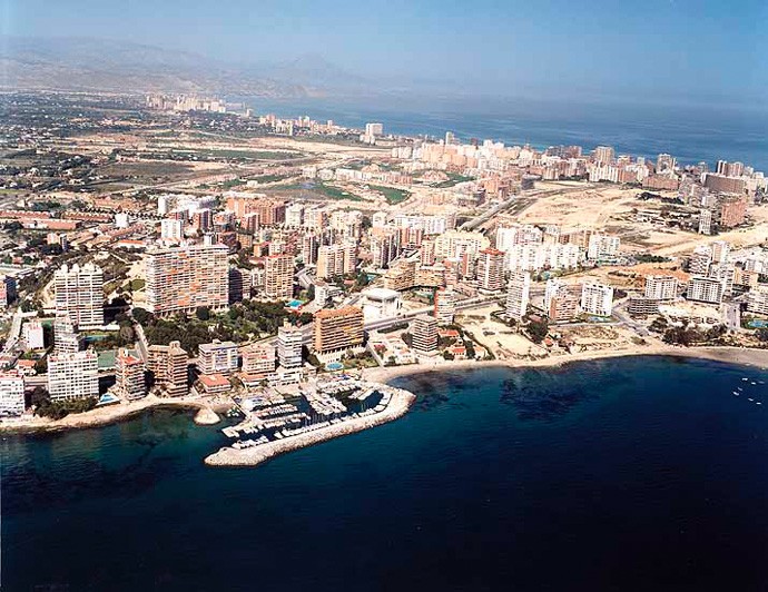 Playa La Almadraba, Alacant/Alicante, Alicante / Fuente: mapama.gob.es