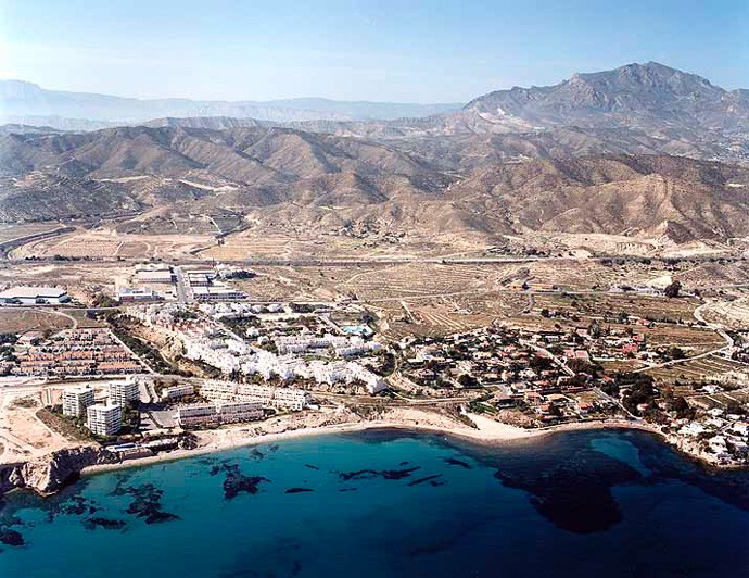 Playa El Amerador, El Campello, Alicante / Fuente: mapama.gob.es