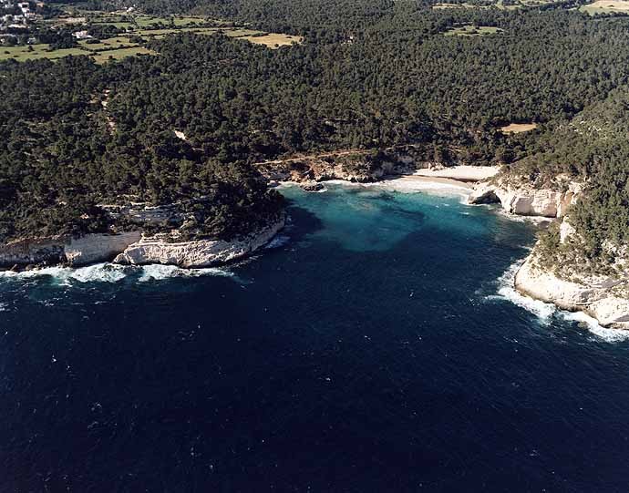 Playa Cala Mitjana, Ferreries, Menorca / Fuente: mapama.gob.es