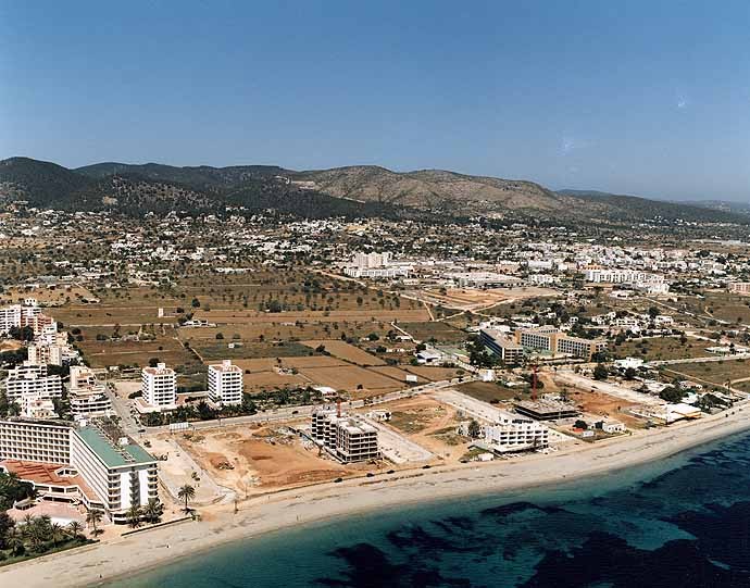 Playa Playa d'en Bossa, Eivissa, Ibiza / Fuente: mapama.gob.es