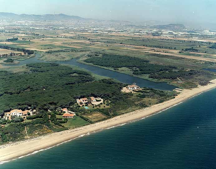 Playa Platja Naturista, El Prat de Llobregat, Barcelona / Fuente: mapama.gob.es