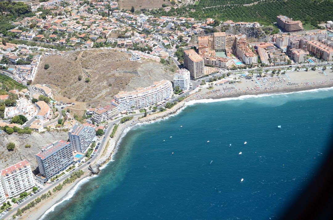 Playa El Rincón de La China, Almuñécar, Granada / Fuente: mapama.gob.es