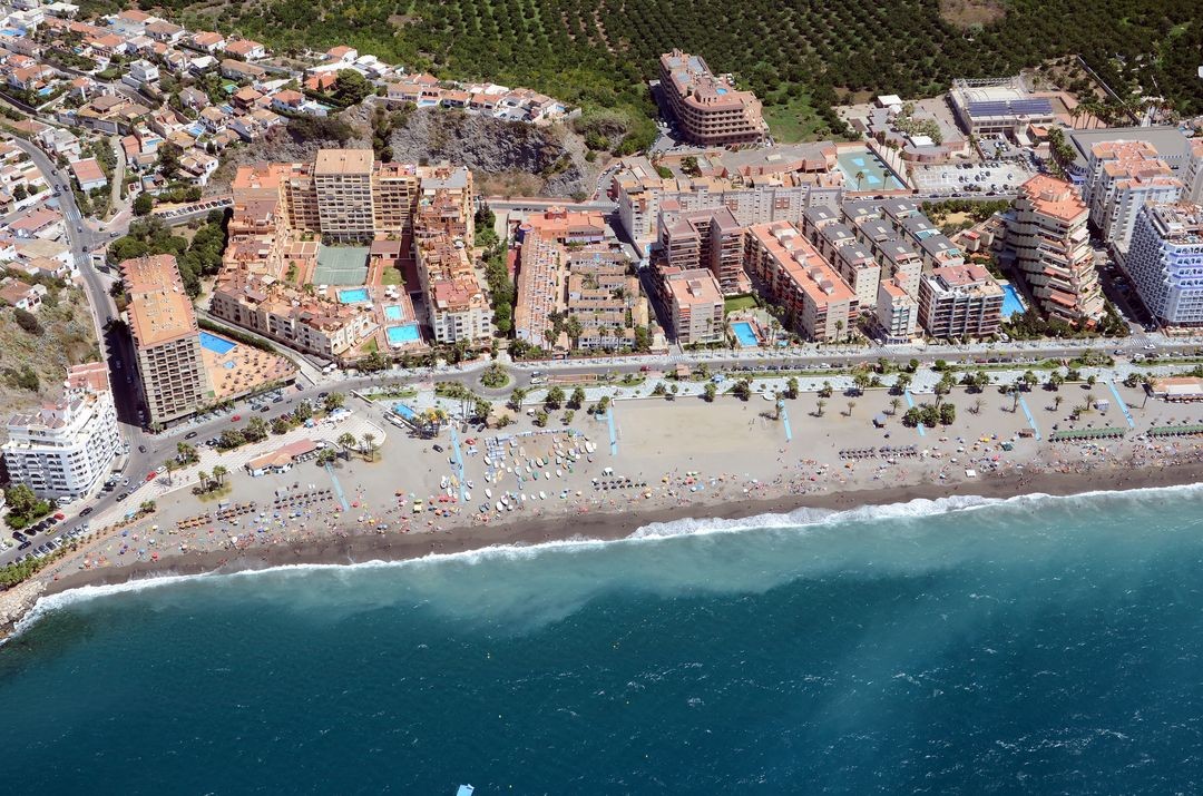 Playa San Cristóbal, Almuñécar, Granada / Fuente: mapama.gob.es