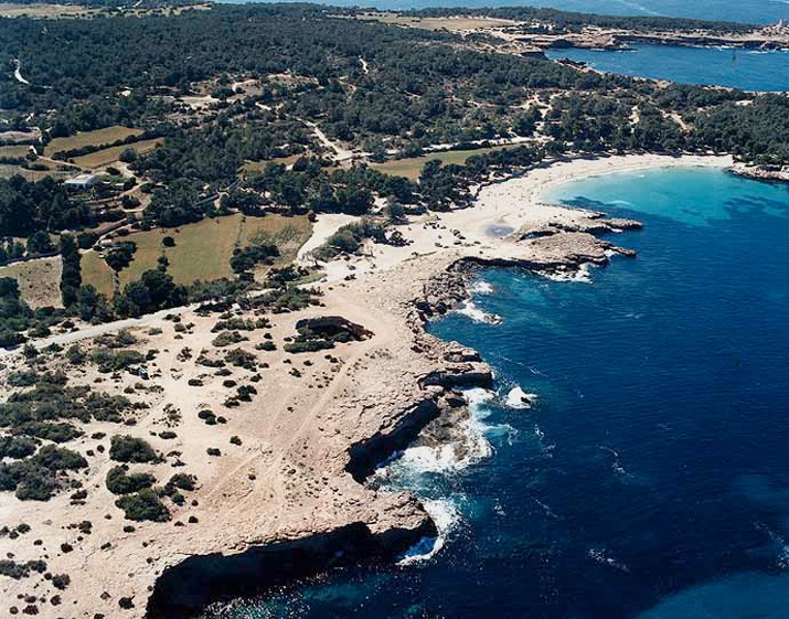 Playa Cala Bassa, Sant Josep de sa Talaia, Ibiza / Fuente: mapama.gob.es