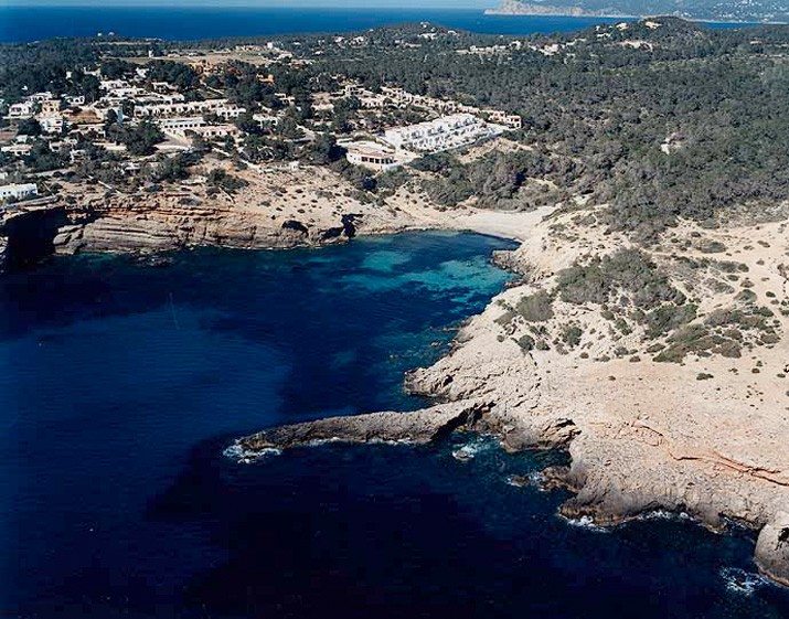 Playa Cala Codolá, Sant Josep de sa Talaia, Ibiza / Fuente: mapama.gob.es