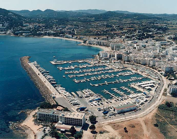 Playa Ses Roquetes, Santa Eulalia del Río, Ibiza / Fuente: mapama.gob.es