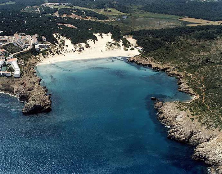Playa Arenal de S'Olla de Son Saura, Es Mercadal, Menorca / Fuente: mapama.gob.es