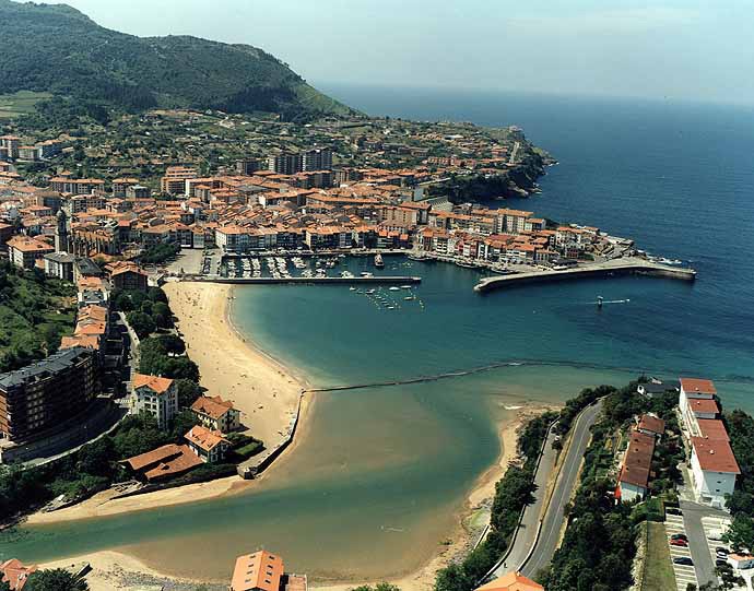 Playa Isuntza, Lekeitio, Vizcaya / Fuente: mapama.gob.es