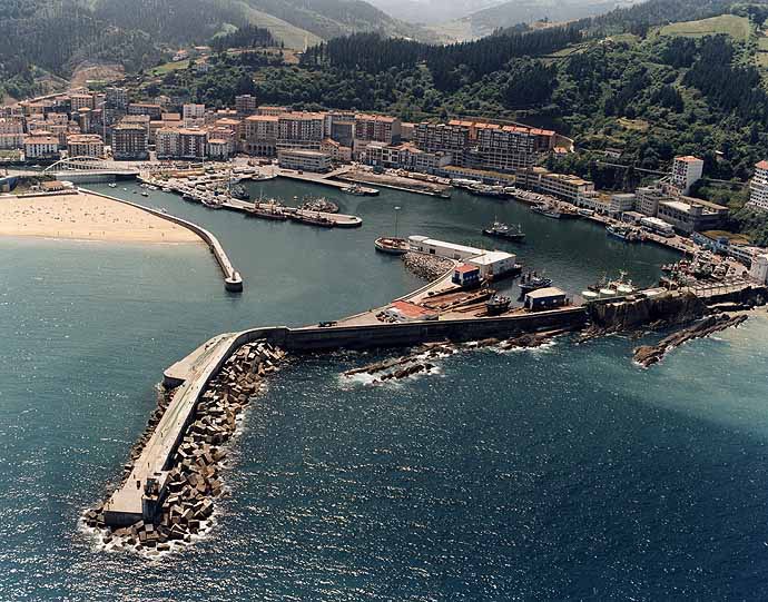 Playa Arrigorri, Ondarroa, Vizcaya / Fuente: mapama.gob.es