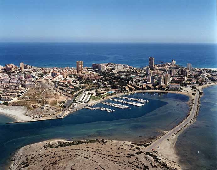 Playa Isla del Ciervo, Cartagena, Murcia / Fuente: mapama.gob.es