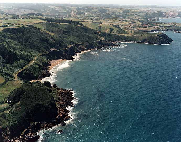 Playa Tranqueru, Carreño, Asturias / Fuente: mapama.gob.es