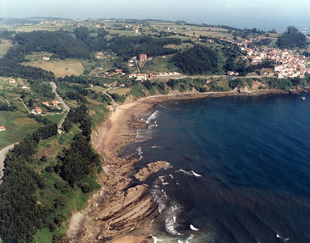 Playa Lastres, Colunga, Asturias / Fuente: mapama.gob.es