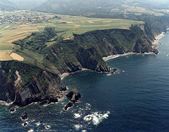 Playa Río Cabo, Cudillero, Asturias / Fuente: mapama.gob.es