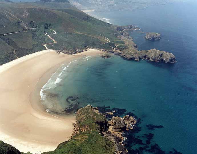 Playa Torimbia, Llanes, Asturias / Fuente: mapama.gob.es