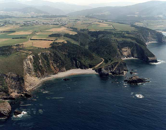 Playa Bozo, Valdés, Asturias / Fuente: mapama.gob.es