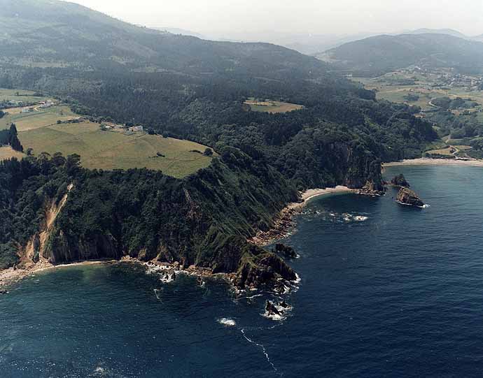 Playa Ribón, Valdés, Asturias / Fuente: mapama.gob.es