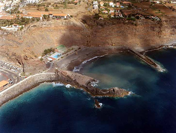 Playa La Cueva, San Sebastián de la Gomera, La Gomera / Fuente: mapama.gob.es