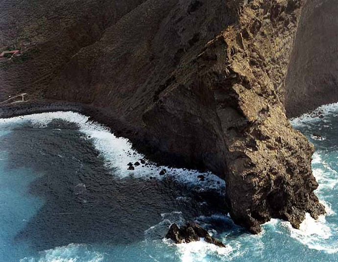 Playa El Fraile, Buenavista del Norte, Tenerife / Fuente: mapama.gob.es