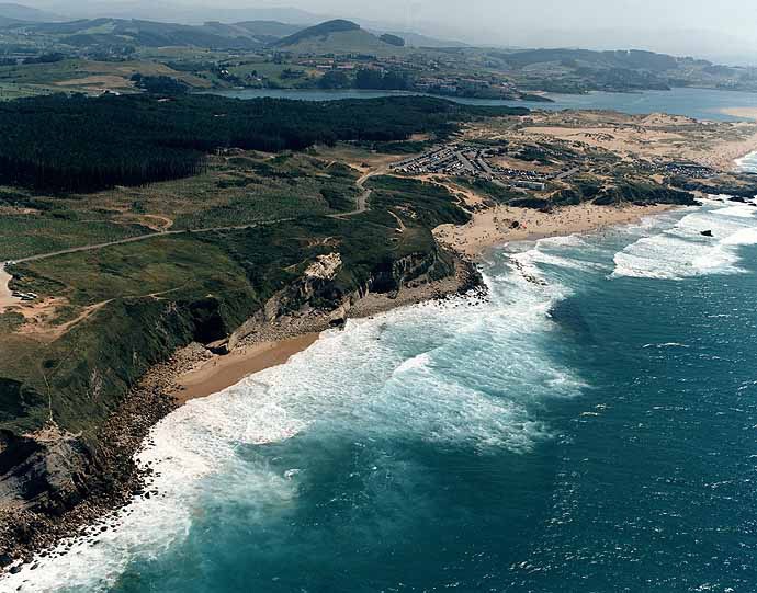 Playa Canallave, Piélagos, Cantabria / Fuente: mapama.gob.es