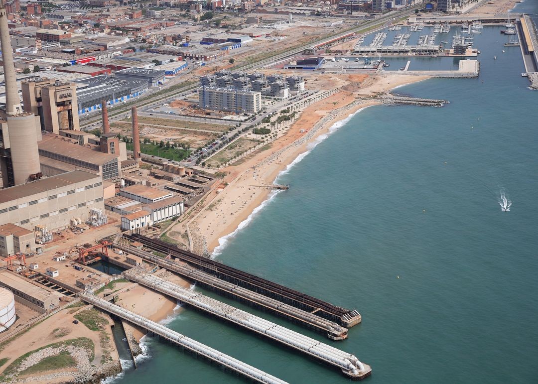 Playa Platja de la Mora, Badalona, Barcelona / Fuente: mapama.gob.es