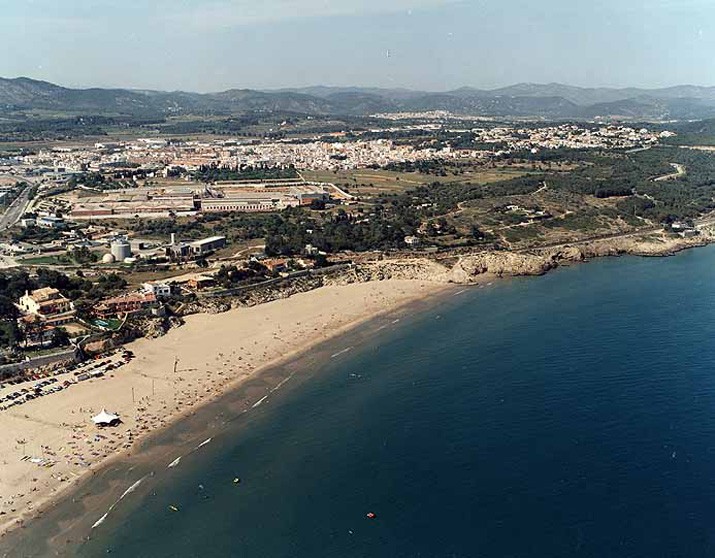 Playa El Far de Sant Cristófol, Vilanova i la Geltrú, Barcelona / Fuente: mapama.gob.es