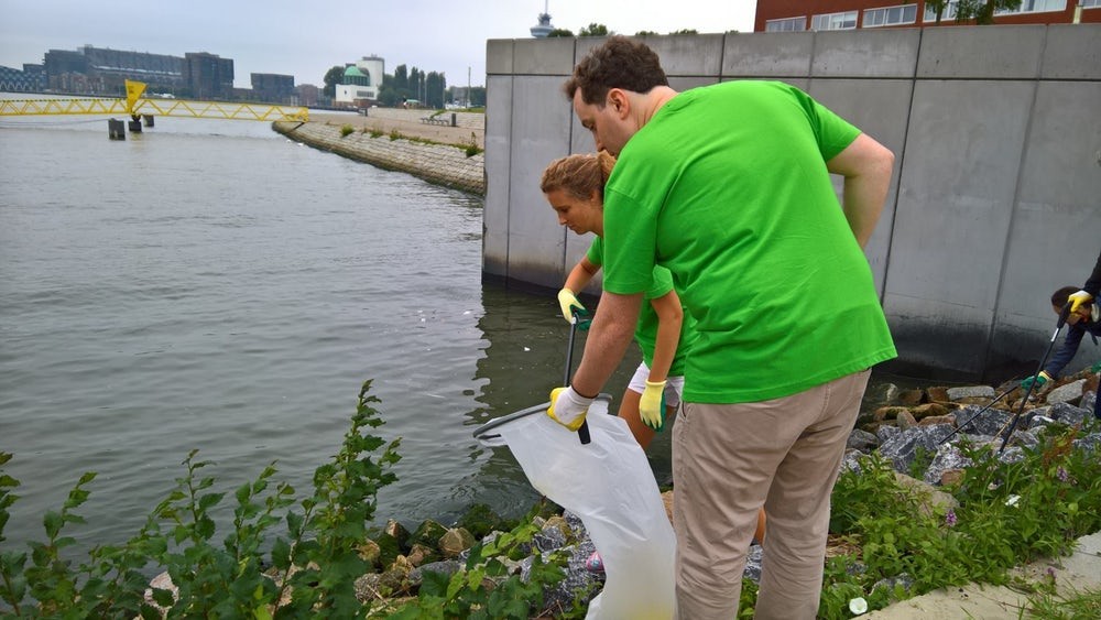 El plástico recolectado se envía a la Universidad de Wageningen