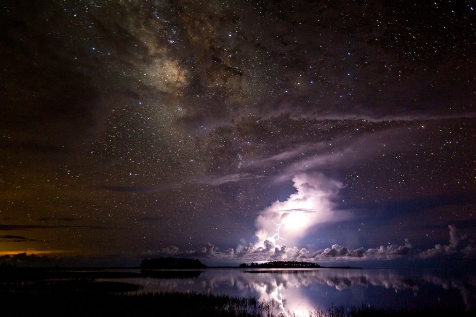 tormenta_bajo_la_via_lactea._tianyuan_xiao