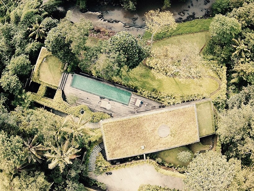 villa-chameleon-womhouse-designboom-9