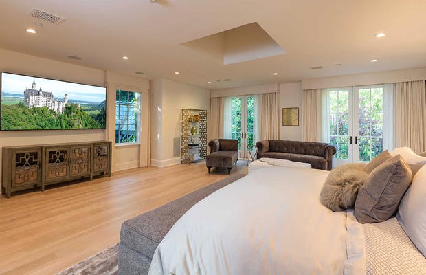 a-antiga-casa-de-madona-em-beverli-hills-05a-foto-top-ten-real-estate-deals_fullview