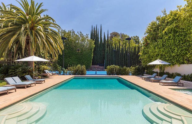 a-antiga-casa-de-madona-em-beverli-hills-06-foto-top-ten-real-estate-deals_fullview
