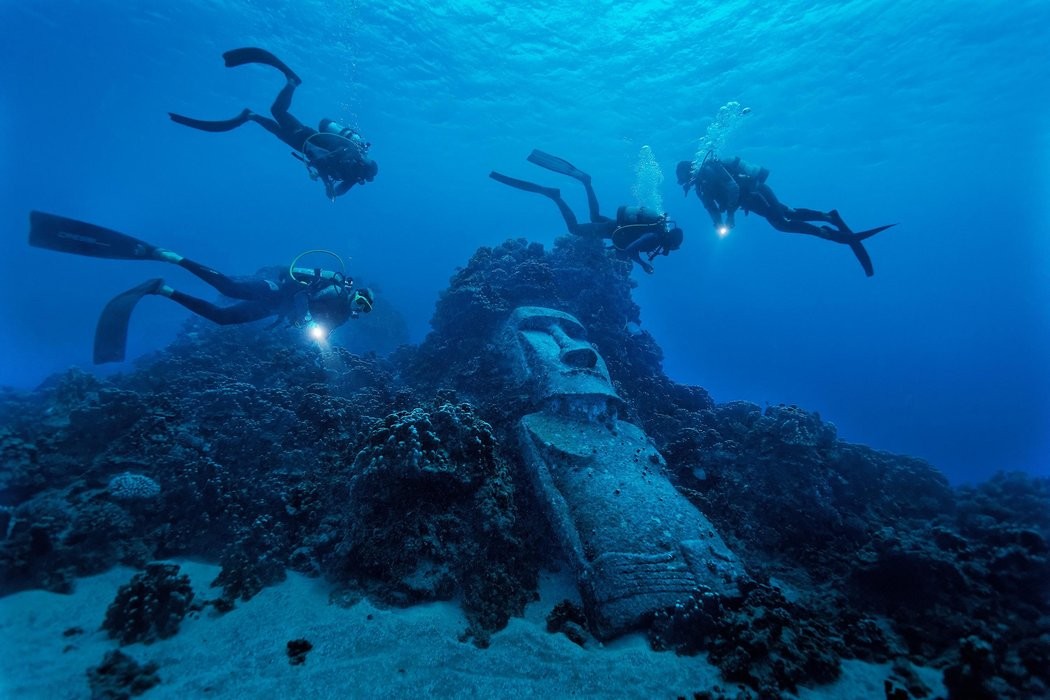 10-estatuas-bajo-agua-maoi
