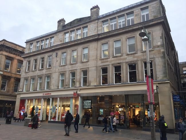 Amancio Ortega se convierte en el casero de Starbucks y el banco BNP en Glasgow