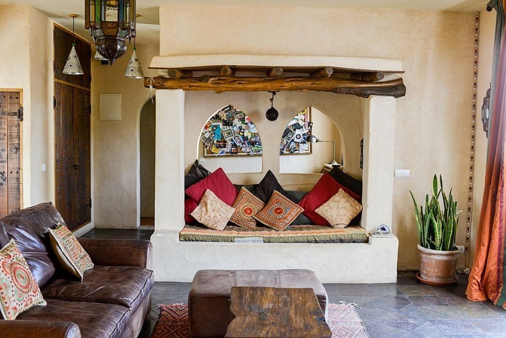 Talossa on kaunis marokkolainen sisustus