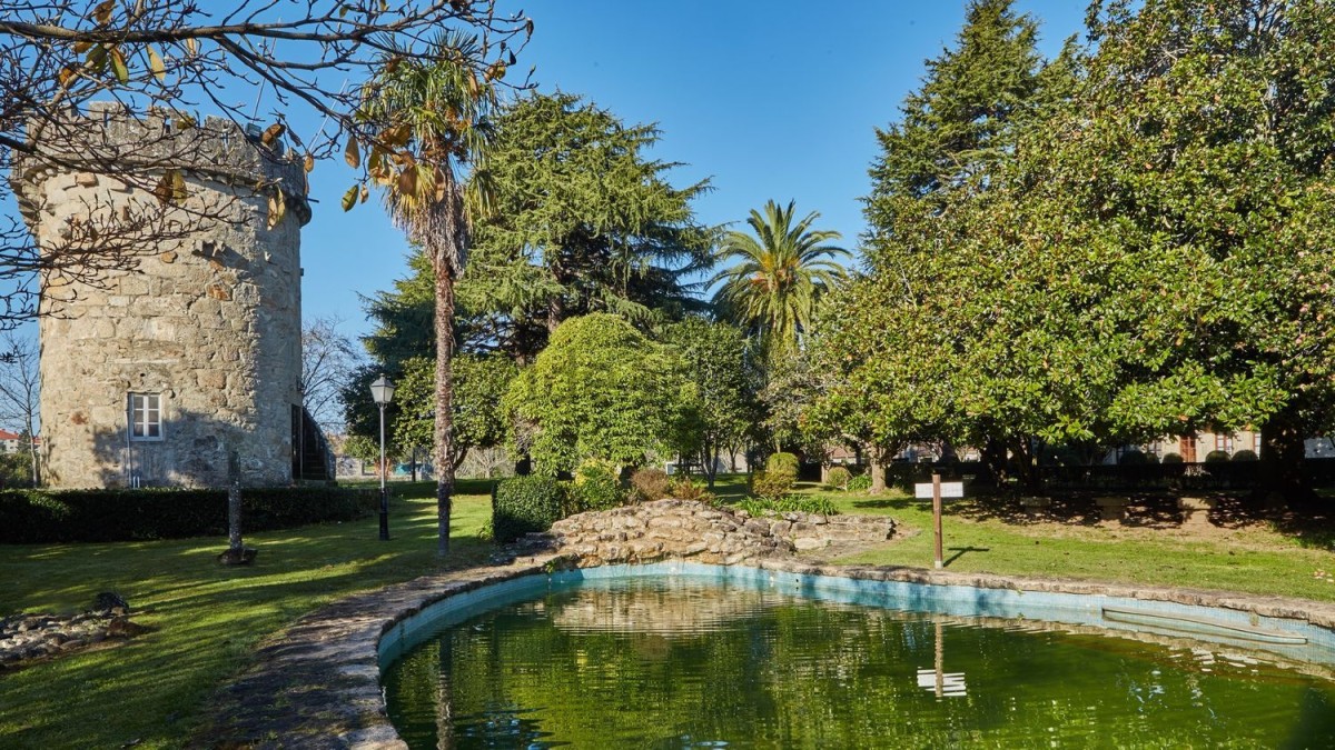 piscina_con_la_torre