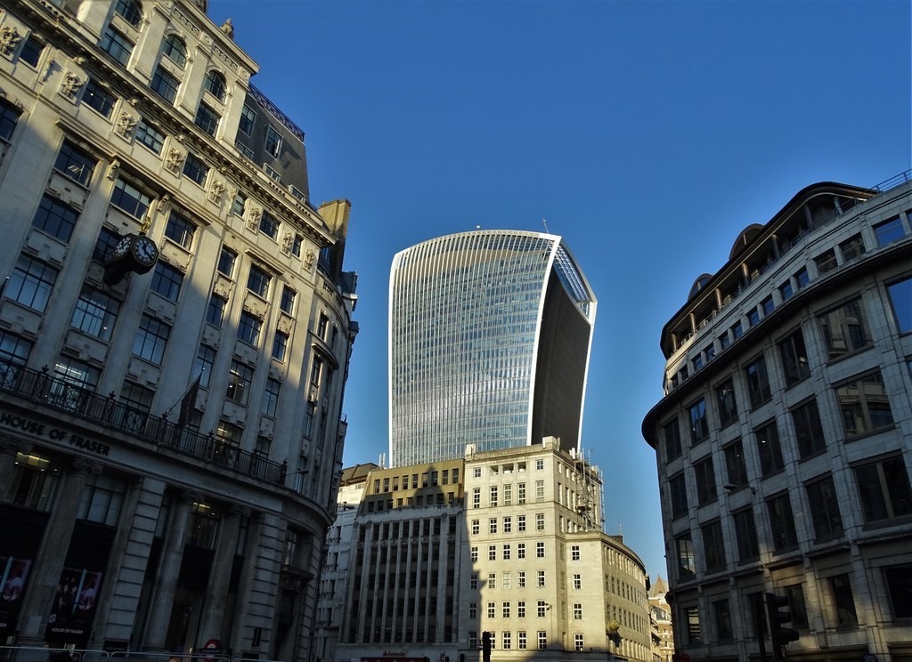 El año pasado ese vendió por 1.500 millones de euros