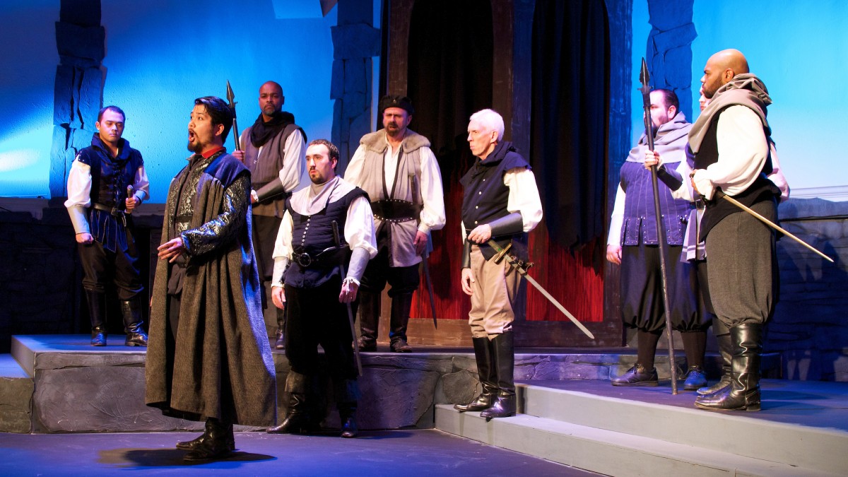 'Il Trovatore' de Verdi, en el Teatro de la Maestranza de Sevilla 'Il Trovatore' de Verdi, en el Teatro de la Maestranza de Sevilla