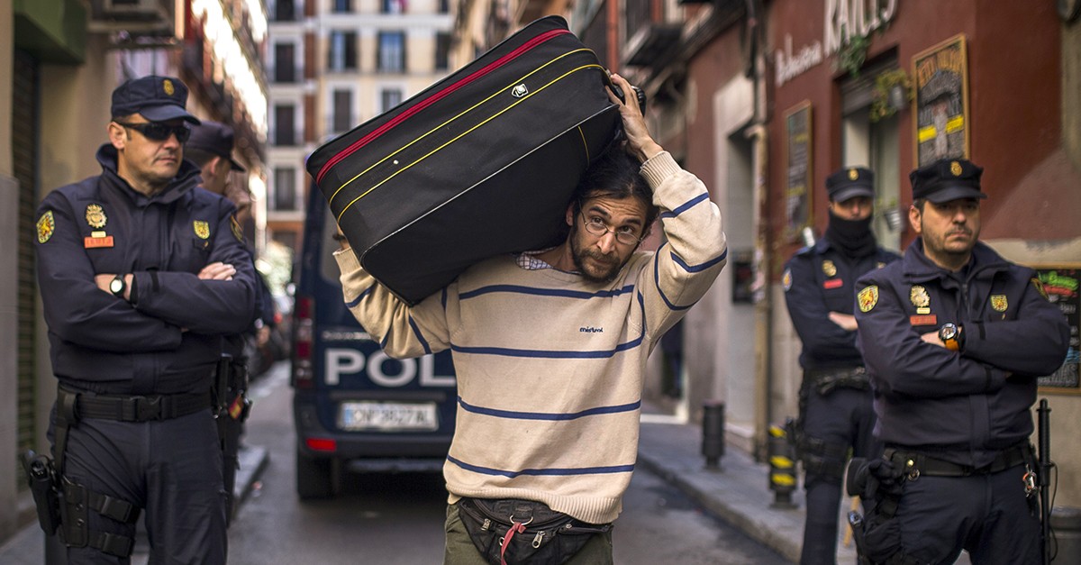 Catalunya és la comunitat on s'han practicat més desnonaments el segon trimestre de 2018 / Gtres