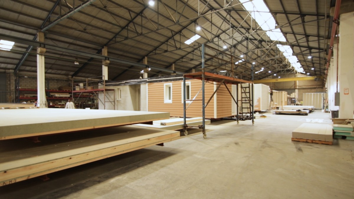 Bienvenido a la fábrica de casas: así se construyen las viviendas prefabricadas