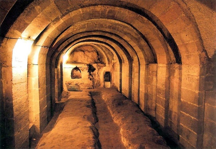 Derinkuyu, la ciudad subterránea de hasta 85 metros construida 1.400 años antes de Cristo