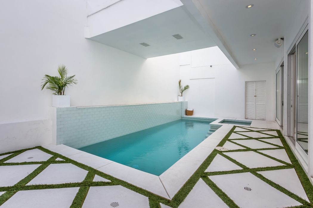 3864d8aa-0da8-6d4a-7700-7c2e750c7f80_1050x700