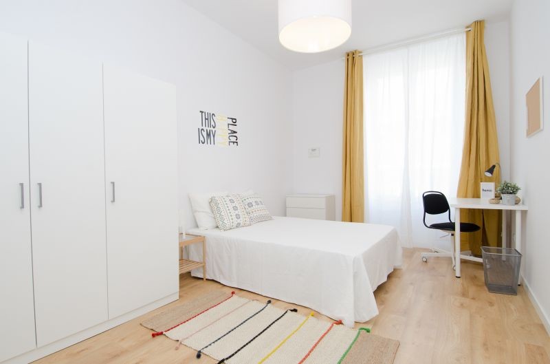 Excem ‘mima’ a su socimi de pisos para estudiantes y negocia compras por más de 20 millones