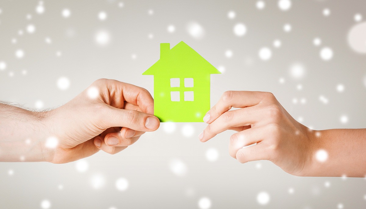 All I want for Christmas is... a new house in the sun! Buy a house in Spain at Christmas / Gtres
