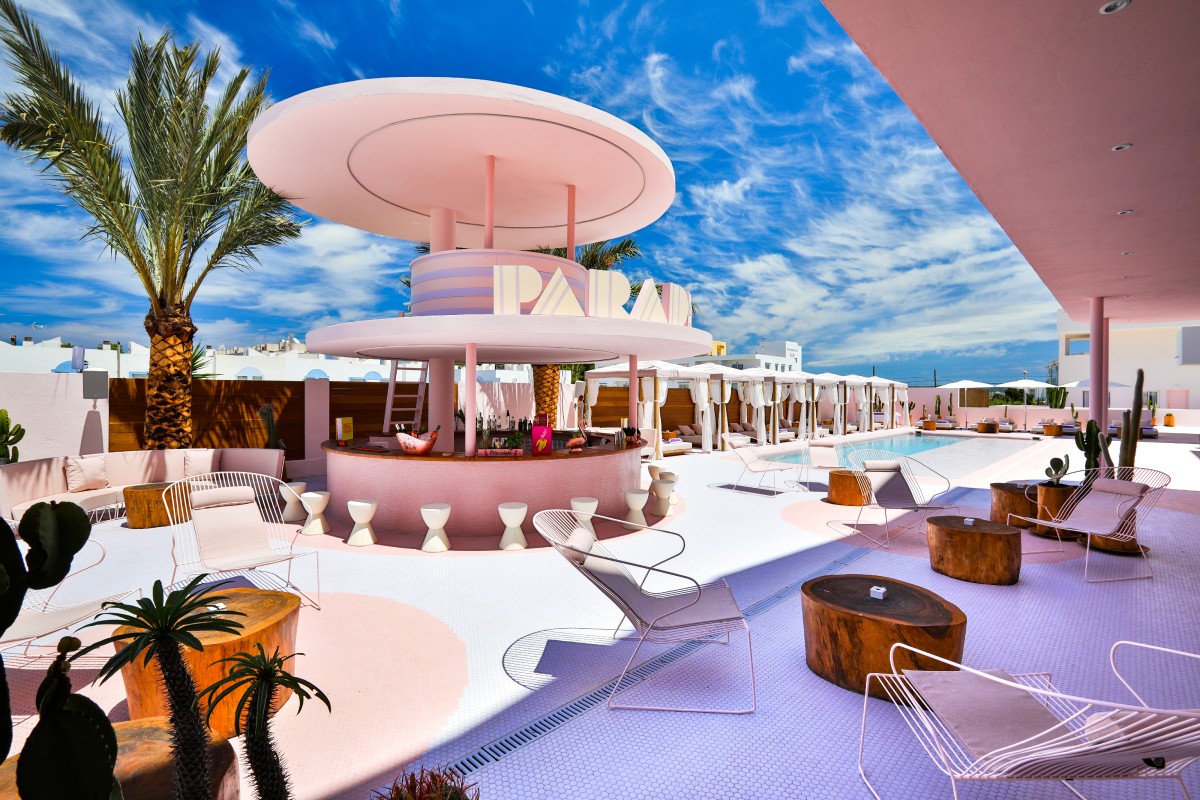 El hotel ibicenco con aires de Miami perfecto para 'instagramers' 