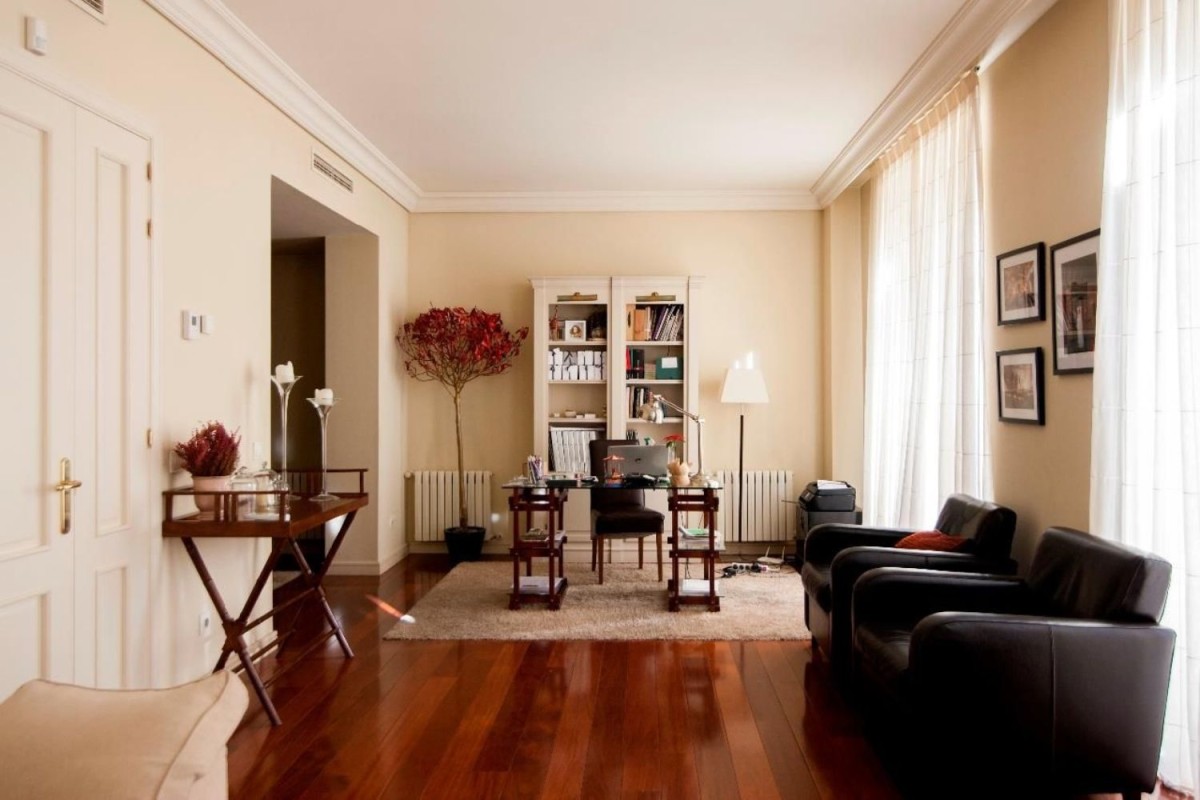 Comprar una vivienda de lujo en Madrid será este año casi un 12% más caro que en Barcelona 