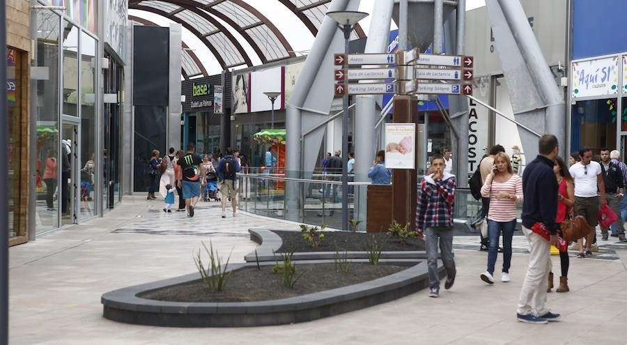 La socimi de Tomás Olivo compra un centro comercial en Canarias por 42 millones