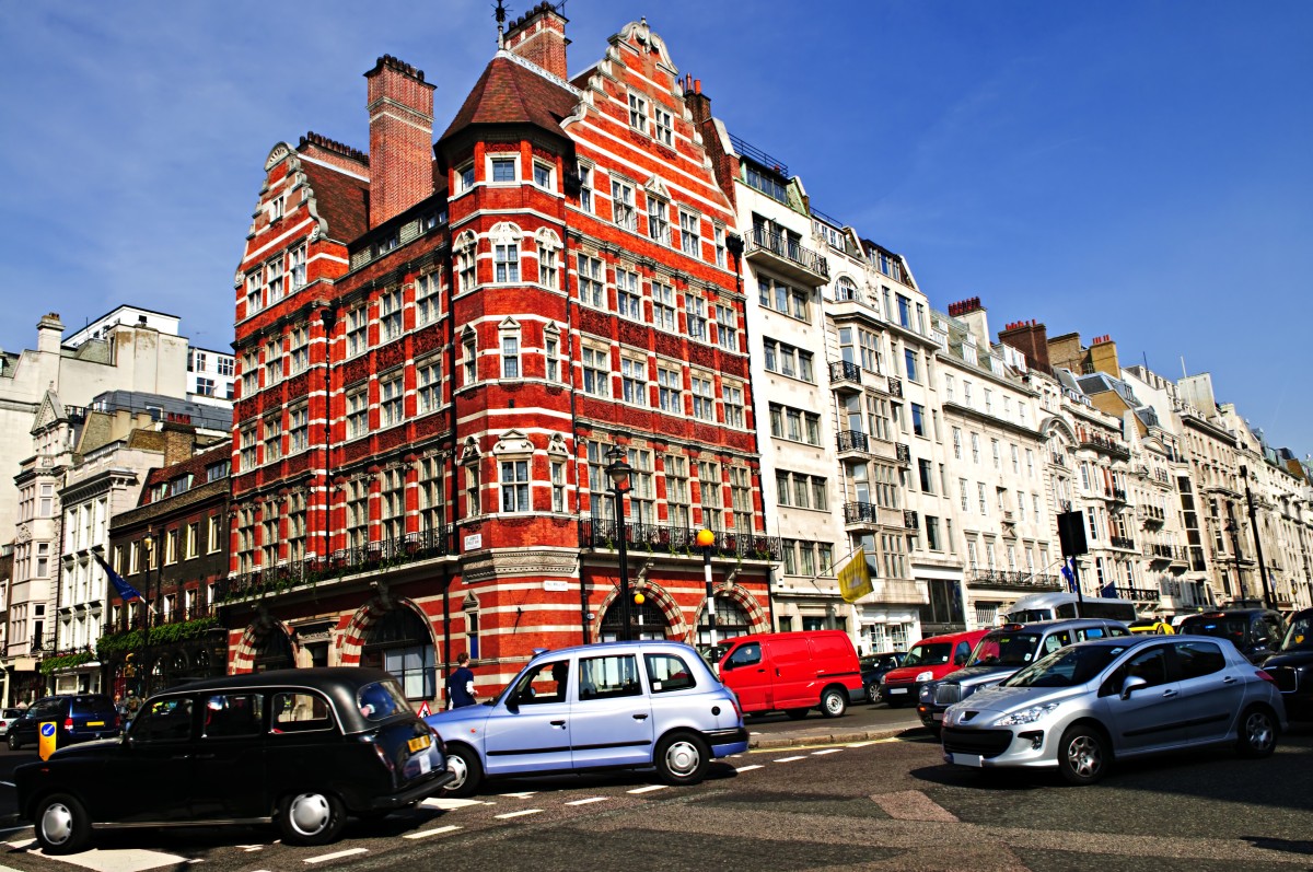 El precio de la vivienda de lujo en Londres ralentiza su caída en el arranque de 2019