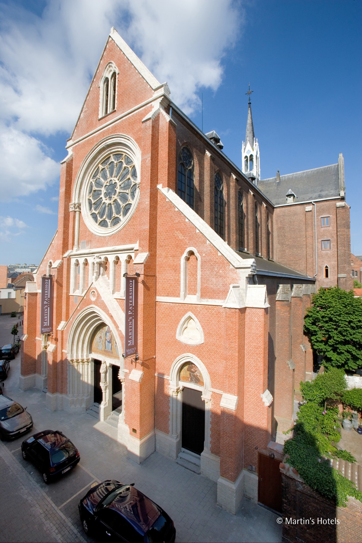 exterior2