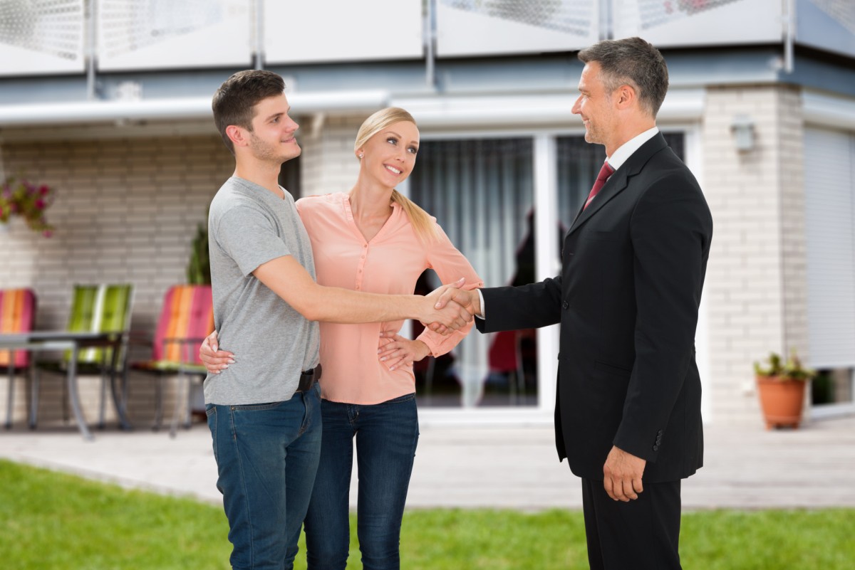 Things to look out for in Spanish lease agreements Don't get caught out by unfair or illegal clauses in your rental contract in Spain / Gtres