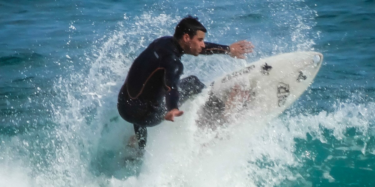 Surfen in Spanien / Wikimedia Commons